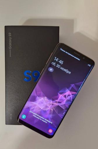 Samsung S9 64 Gb с картой памяти 2 Gb, наушниками, кабелем и чехлами