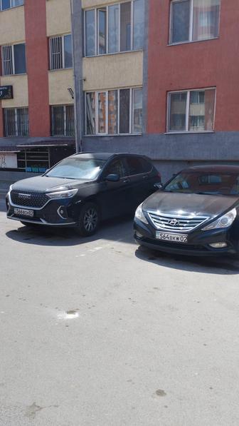 Развозка на легковом автомобиле в черте города