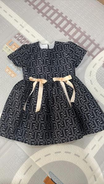 Продам платье от Fendi