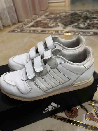 Кроссовки adidas белые 38 размер