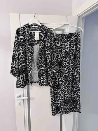 Новый костюм тройка