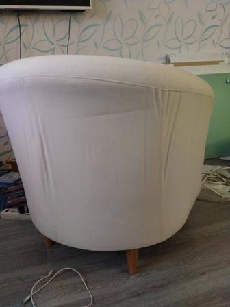 Ikea Кресла на ножках , белый цвет