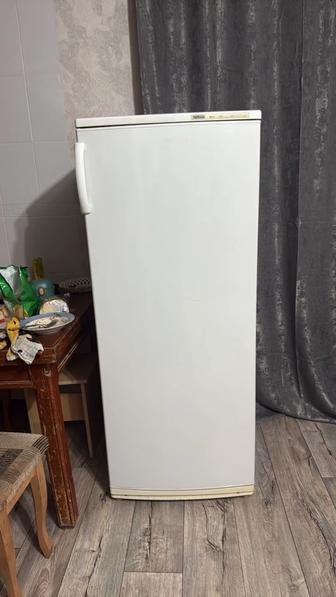 Продам морозилку