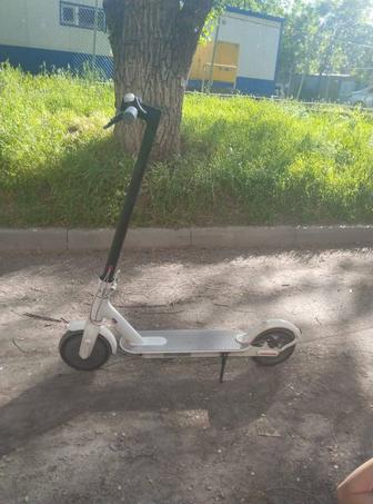 Продам Xiaomi м365