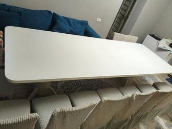 Стол для гостиной