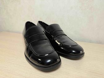 Лоферы женские Zara