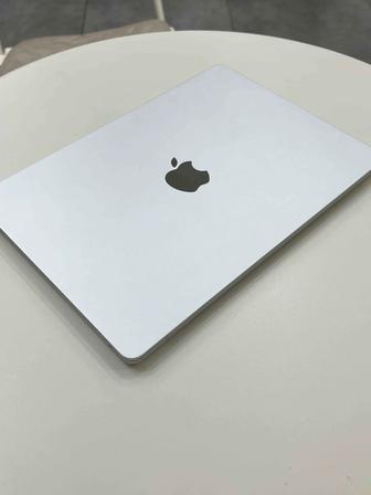 MacBook продам