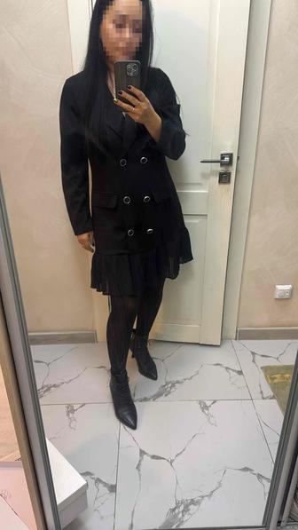 Продам платье пиджак 48