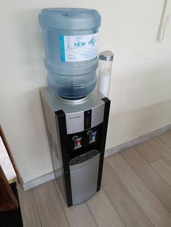 Куллер продам