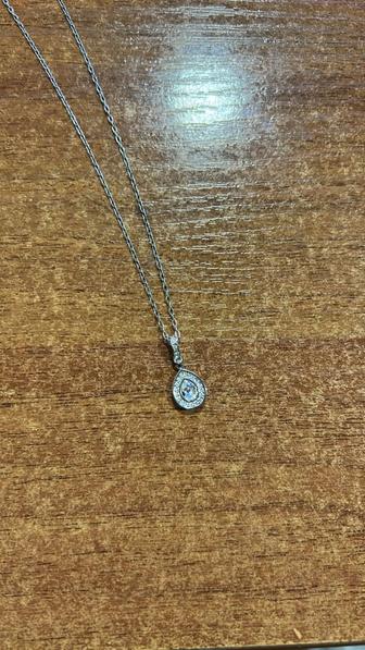 Колье Swarovski