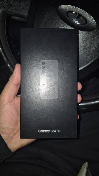 Продам samsung s24 fe 128g