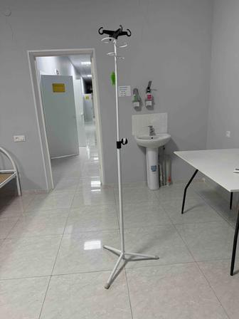 Штатив для капельницы