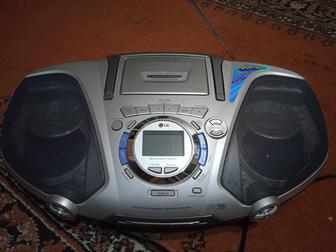 Магнитола LG. Модель LPC-LM535X