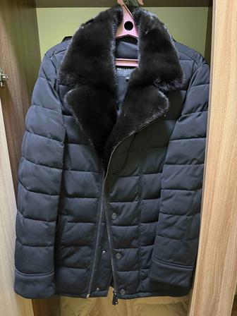 Продам зимнюю куртку