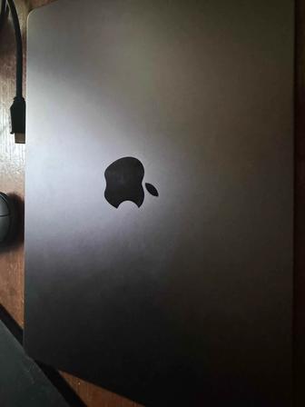 Продам MacBook Pro M3 Pro