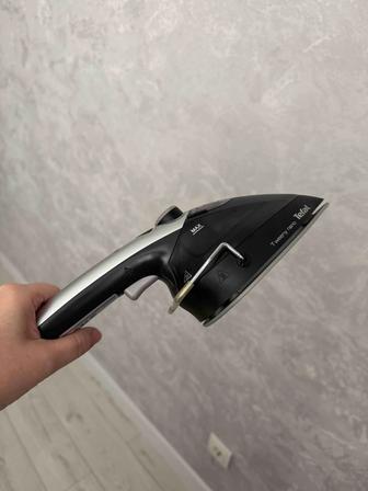 Продам мини-утюг Tefal