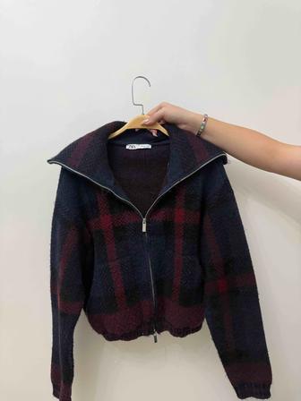 разгрузка гардероба кофты, платье