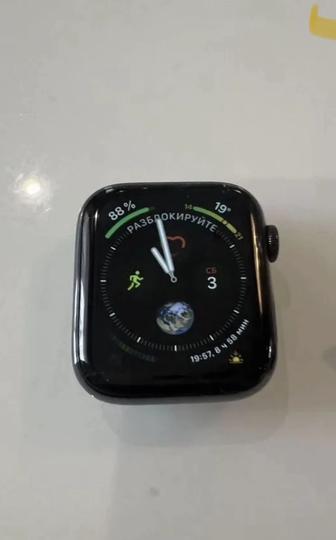 Продам личные Apple Watch 5 44mm