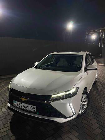 Chevrolet Monza авто в аренду без выкупа