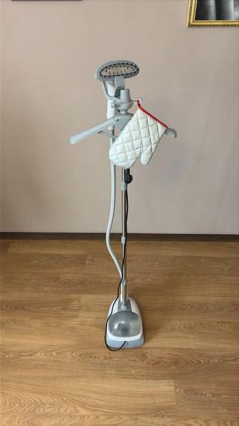 продаю отпариватель MAUNFELD MF-1138GR PRO серый