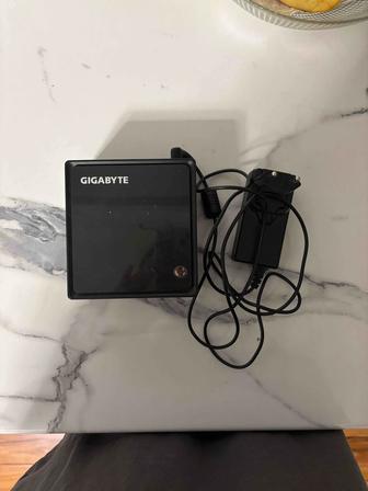 Мини ПК Gigabyte BRIX GB-BACE-3160