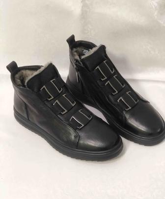 Мужские зимние полусапожки