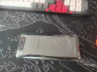 Телефон Samsung A80
