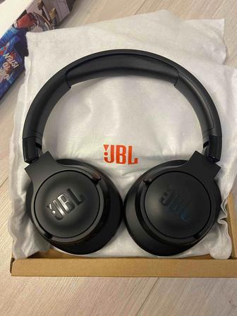 наушники JBL 770NC новые, оригинал, в упаковке
