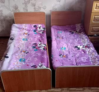 Отдаю 2 детские кровати даром