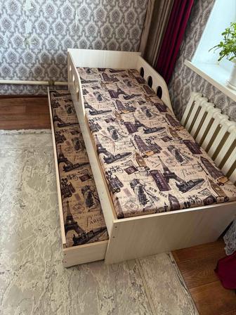 Продам детский спальный гарнитур