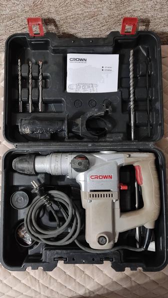 Перфоратор Crown CT18101