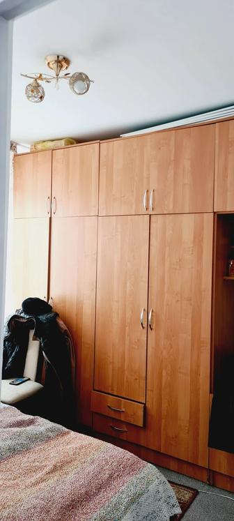 Продам шкафы