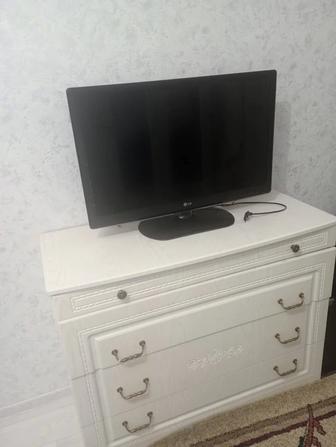 Продам телевизор LG