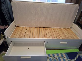 Кровать Ikea, в хорошем состоянии