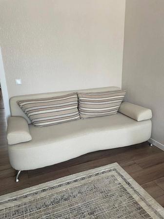 Продам диван, длина 2,05 глубина 0,92