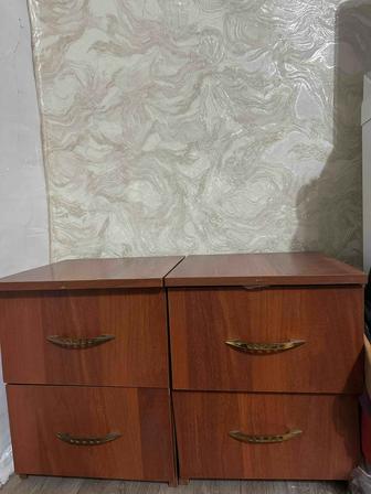Продам тумбочки
