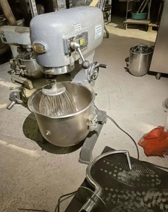 Миксер Тестомес 30 литров