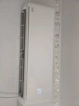 Продаётся сплит система (12) Новая, пользовались 2 месяца