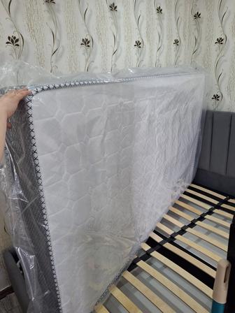 Продам матрас...120х200