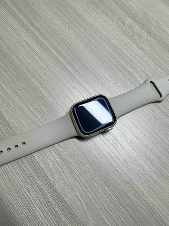 Часы apple