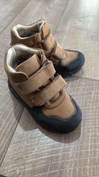 Ботинки для мальчика зима