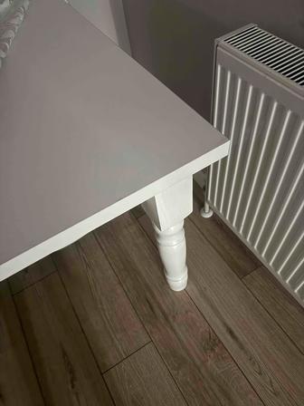 Стол для гостиной