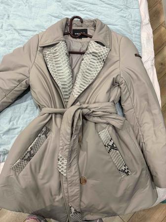 Продам куртку