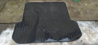 Полик для багажника Субару Аутбек