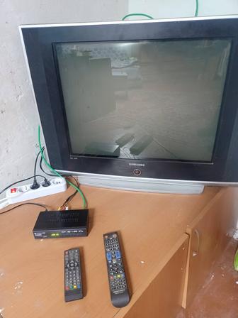 Продам телевизор с приставкой