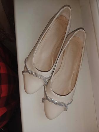 Продам новые балетки производство Турция