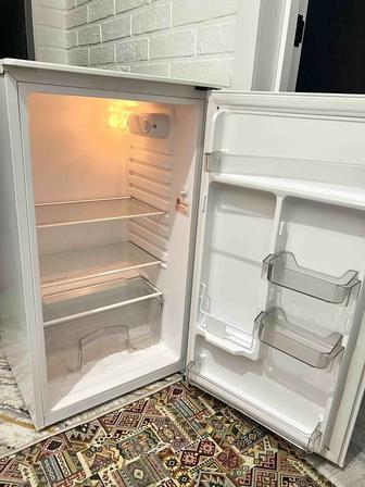Продам Однокамерный Холодильник