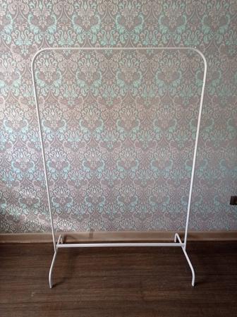 Вешалка напольная б/у