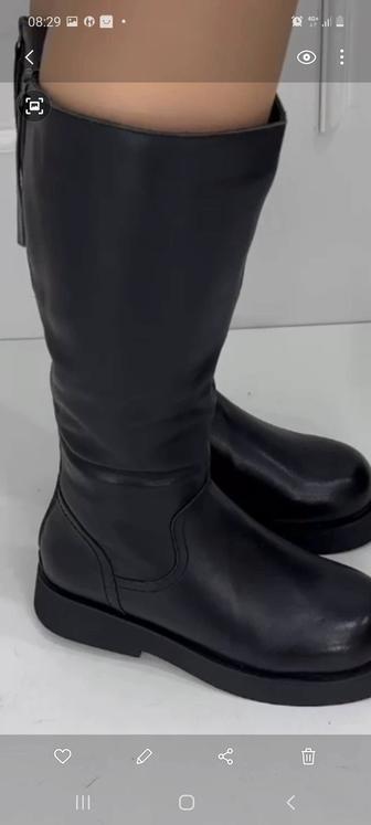Продам новые женские сапоги в 36р