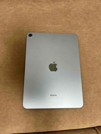 Продам iPad Air 5 поколения